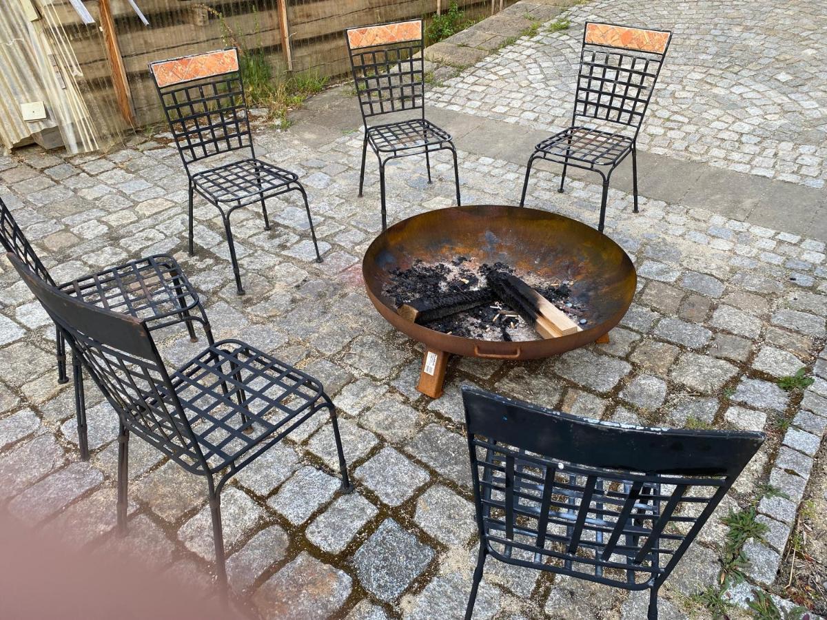 Ferienwohnung Wachstube Mit 3 Schlafraeumen Im Rittergut Leppersdorf Wachau Buitenkant foto